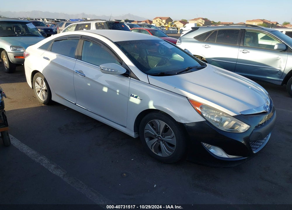 2013 HYUNDAI SONATA HYBRID LIMITED VIN: KMHEC4A49DA084658