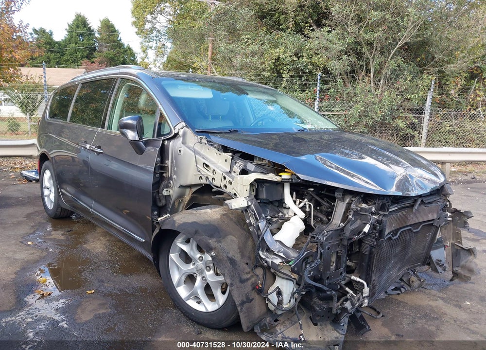 2017 CHRYSLER PACIFICA TOURING L PLUS VIN: 2C4RC1EG4HR669433