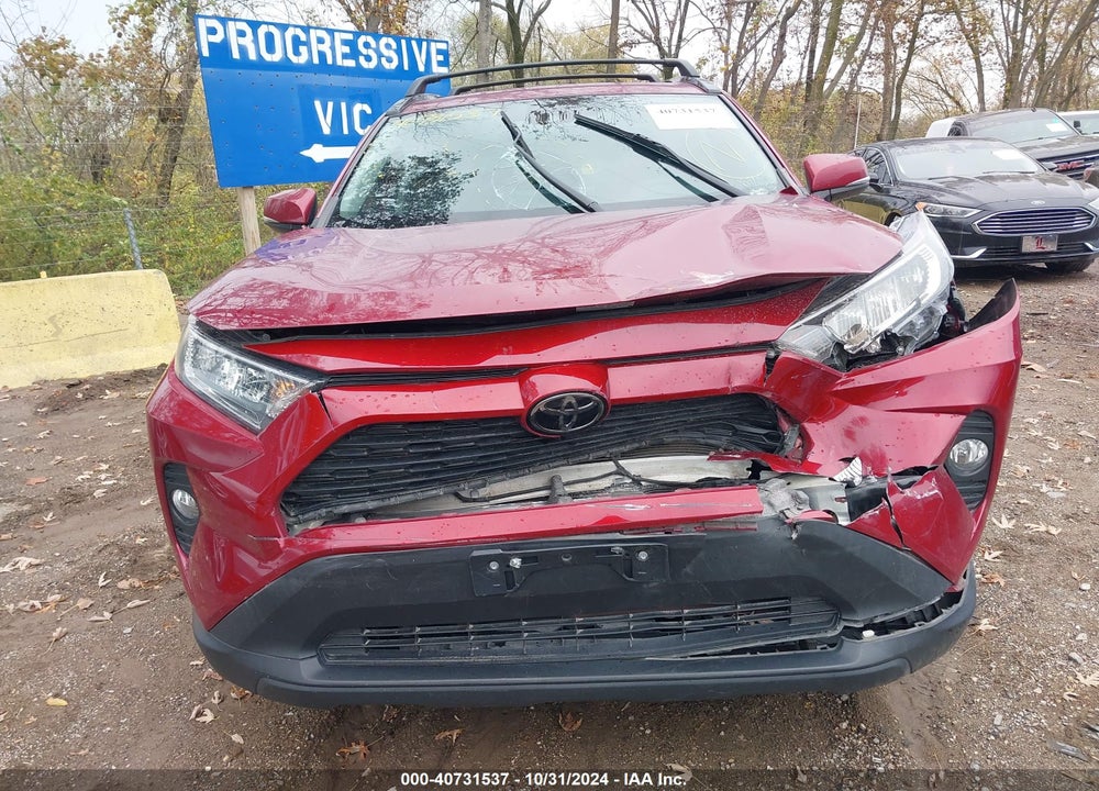 2021 TOYOTA RAV4 XLE VIN: 2T3W1RFV6MW164353