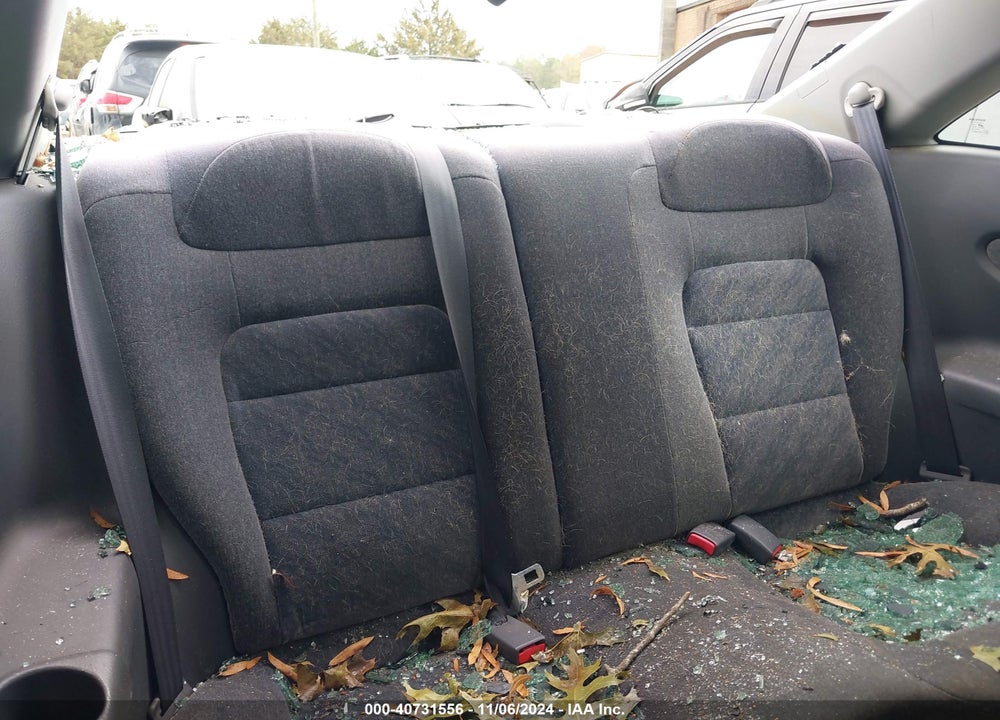 2002 HONDA ACCORD 2.3 SE VIN: 1HGCG320X2A013411