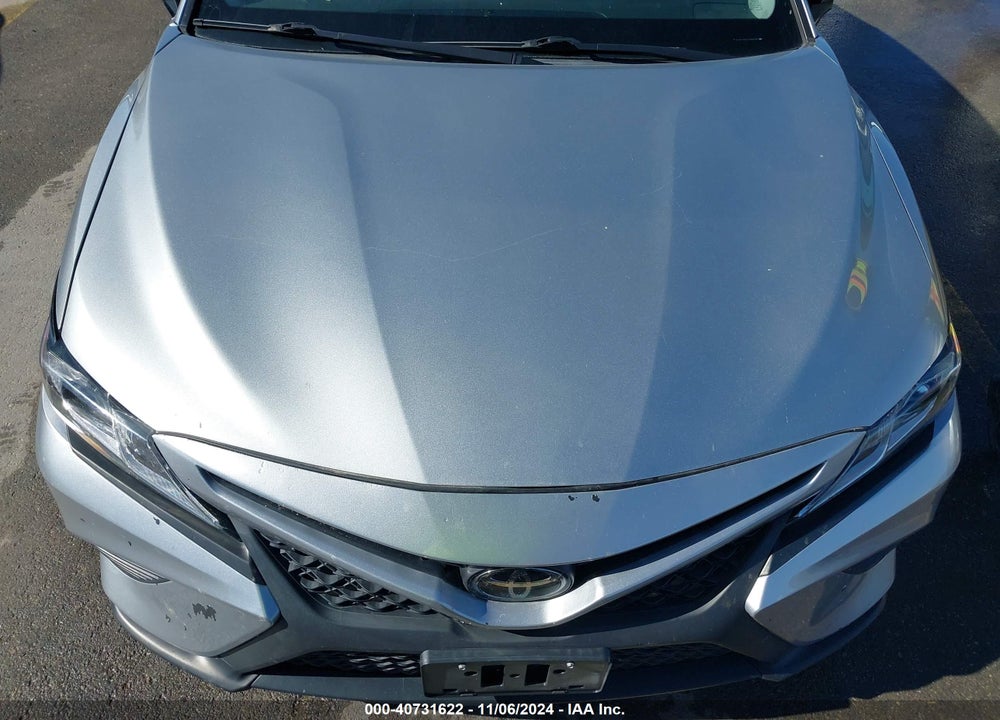 2018 TOYOTA CAMRY SE VIN: 4T1B11HK0JU666265
