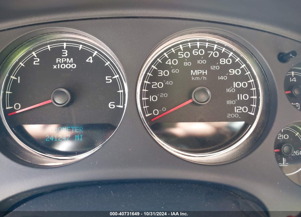 2007 CHEVROLET TAHOE LT VIN: 1GNFC13067R355819