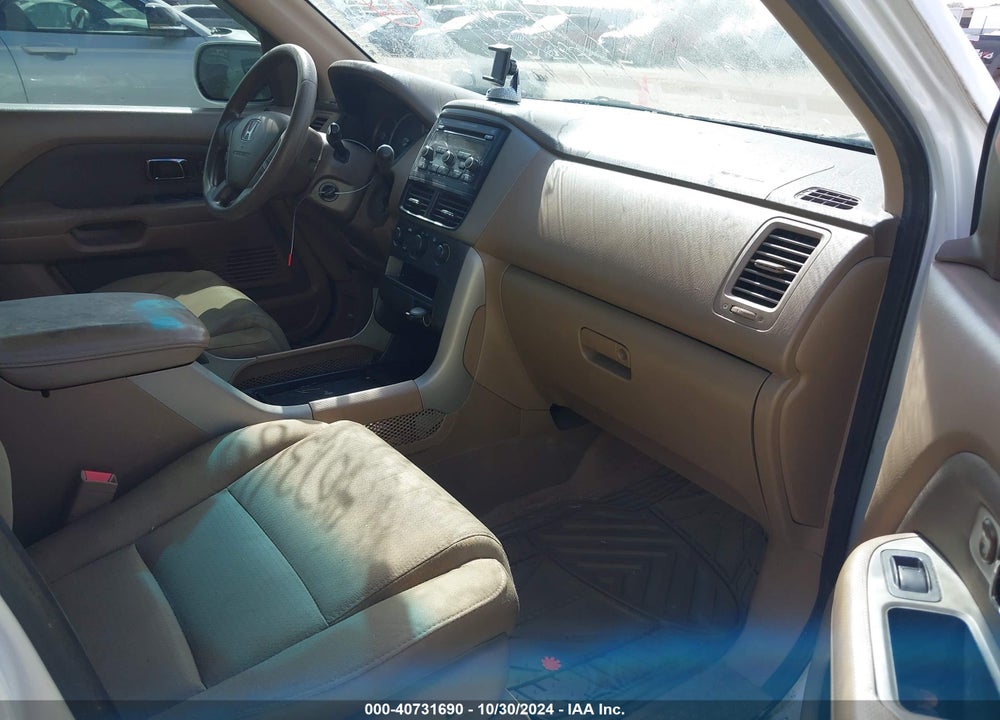 2008 HONDA PILOT VP VIN: 5FNYF28228B027488