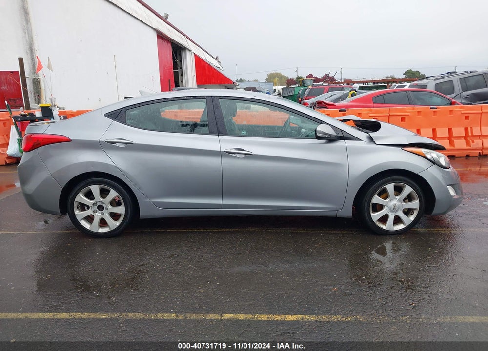 2013 HYUNDAI ELANTRA LIMITED VIN: KMHDH4AEXDU769093