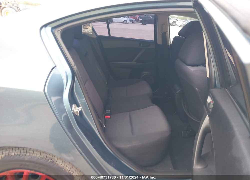 2010 MAZDA 3 I SPORT VIN: JM1BL1SF4A1157484