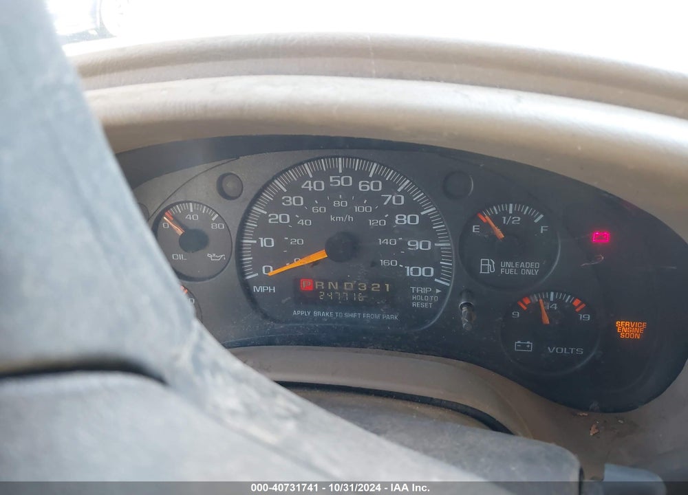 2000 GMC SAFARI SL VIN: 1GKEL19W8YB509137