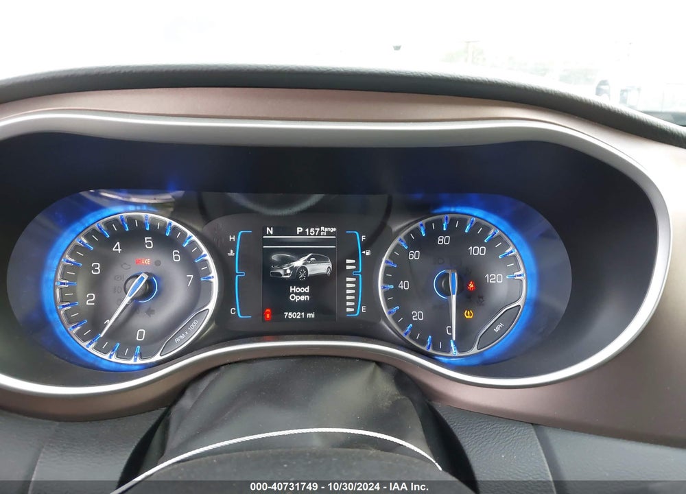 2017 CHRYSLER PACIFICA TOURING L VIN: 2C4RC1BG5HR613571