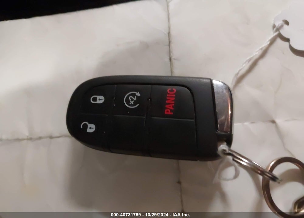 2016 JEEP RENEGADE LATITUDE VIN: ZACCJBBT4GPD74614