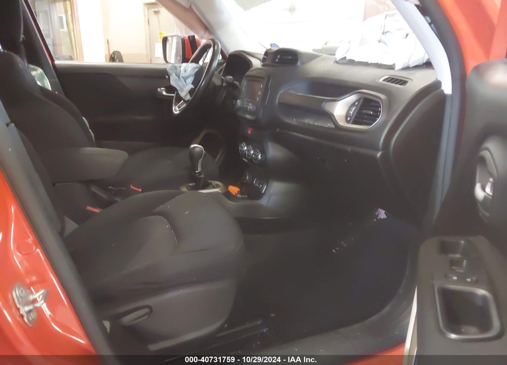 2016 JEEP RENEGADE LATITUDE VIN: ZACCJBBT4GPD74614