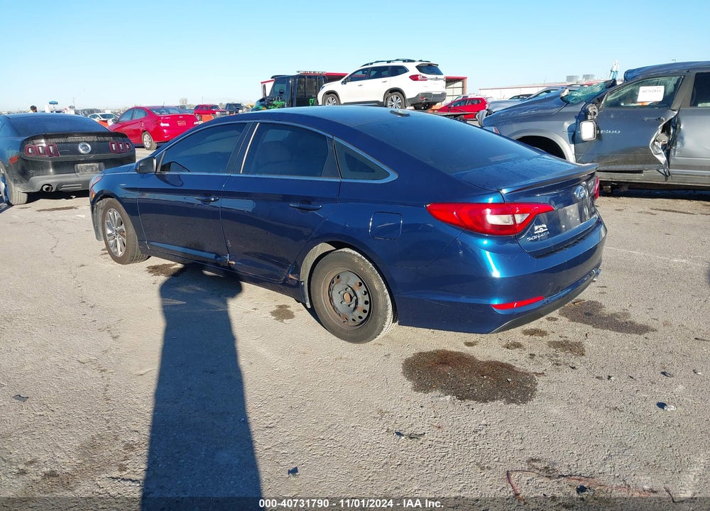 2017 HYUNDAI SONATA VIN: 5NPE24AF2HH442755