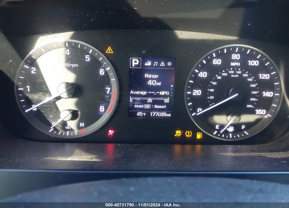 2017 HYUNDAI SONATA VIN: 5NPE24AF2HH442755