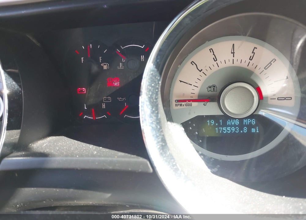 2011 FORD MUSTANG V6 PREMIUM VIN: 1ZVBP8EMXB5119983
