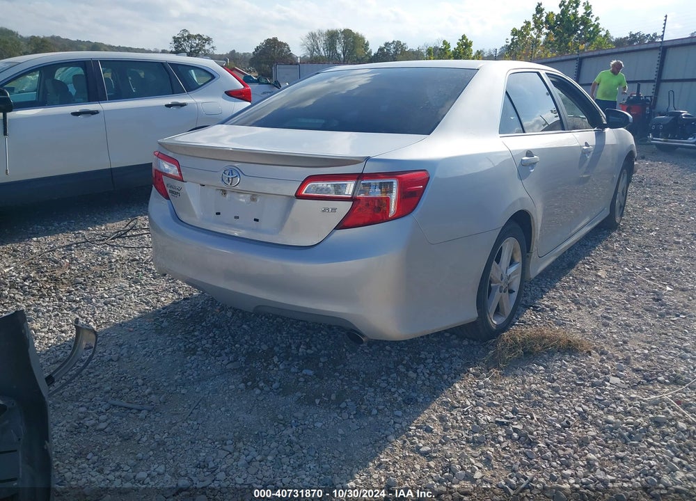2014 TOYOTA CAMRY SE VIN: 4T1BF1FK1EU393878
