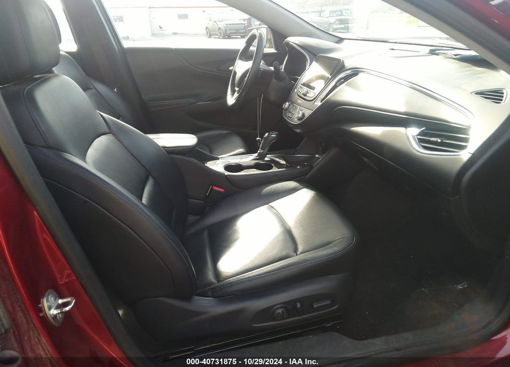 2018 CHEVROLET MALIBU LT VIN: 1G1ZD5ST0JF161505