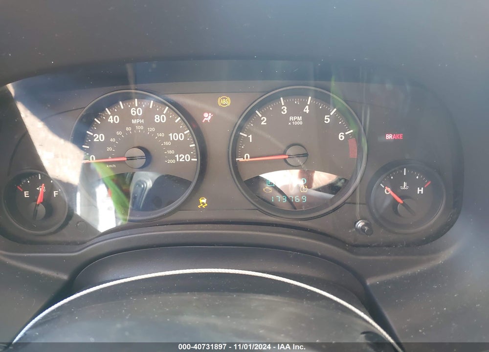 2011 JEEP COMPASS VIN: 1J4NF1FB1BD266636