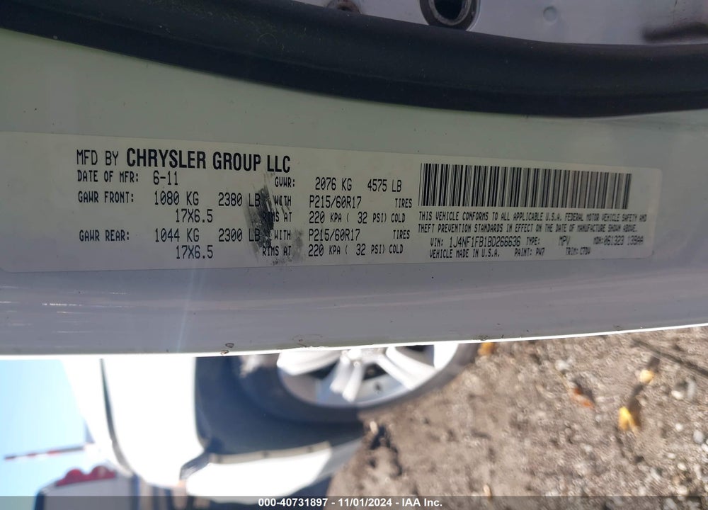 2011 JEEP COMPASS VIN: 1J4NF1FB1BD266636