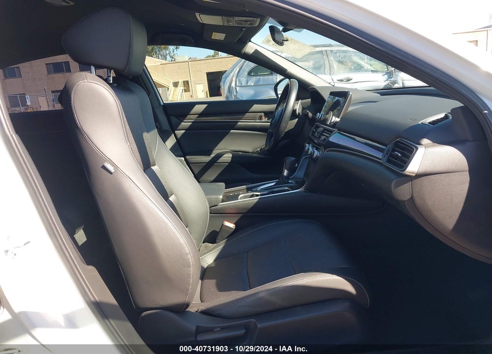 2022 HONDA ACCORD VIN: 1HGCV1F33NA069712