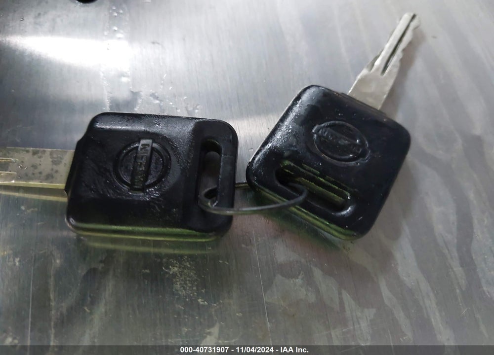 2002 NISSAN XTERRA XE VIN: 5N1ED28Y62C505098