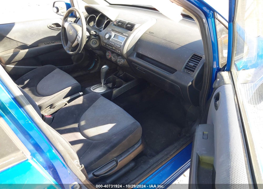 2008 HONDA FIT SPORT VIN: JHMGD38698S036846