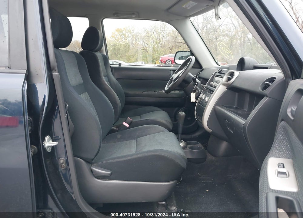 2006 SCION XB VIN: JTLKT324264088962