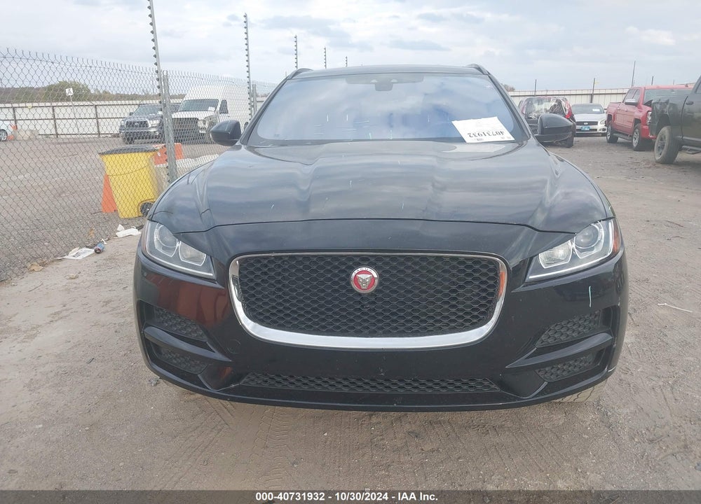 2017 JAGUAR F-PACE 35T PREMIUM VIN: SADCJ2BV2HA497254