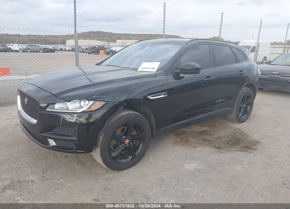 2017 JAGUAR F-PACE 35T PREMIUM VIN: SADCJ2BV2HA497254