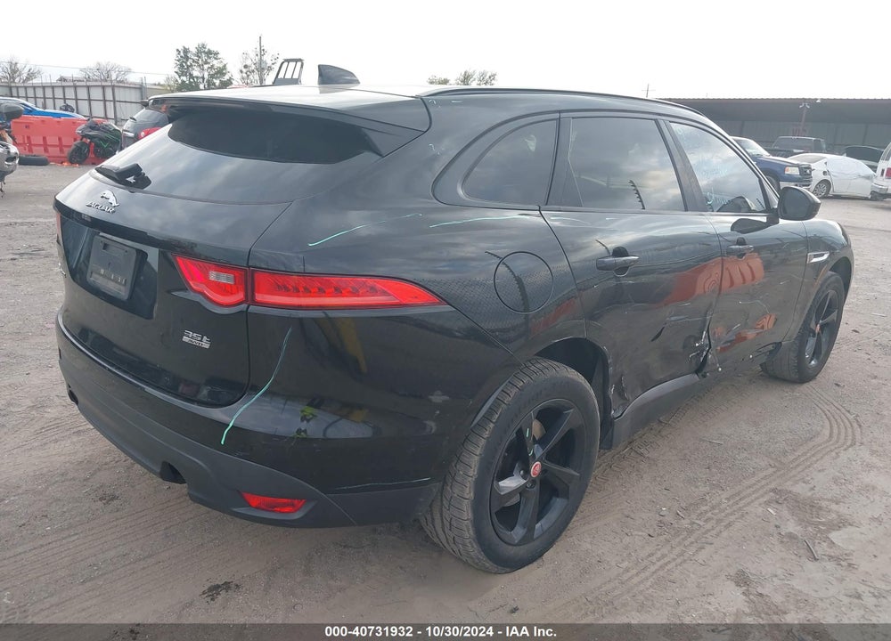 2017 JAGUAR F-PACE 35T PREMIUM VIN: SADCJ2BV2HA497254