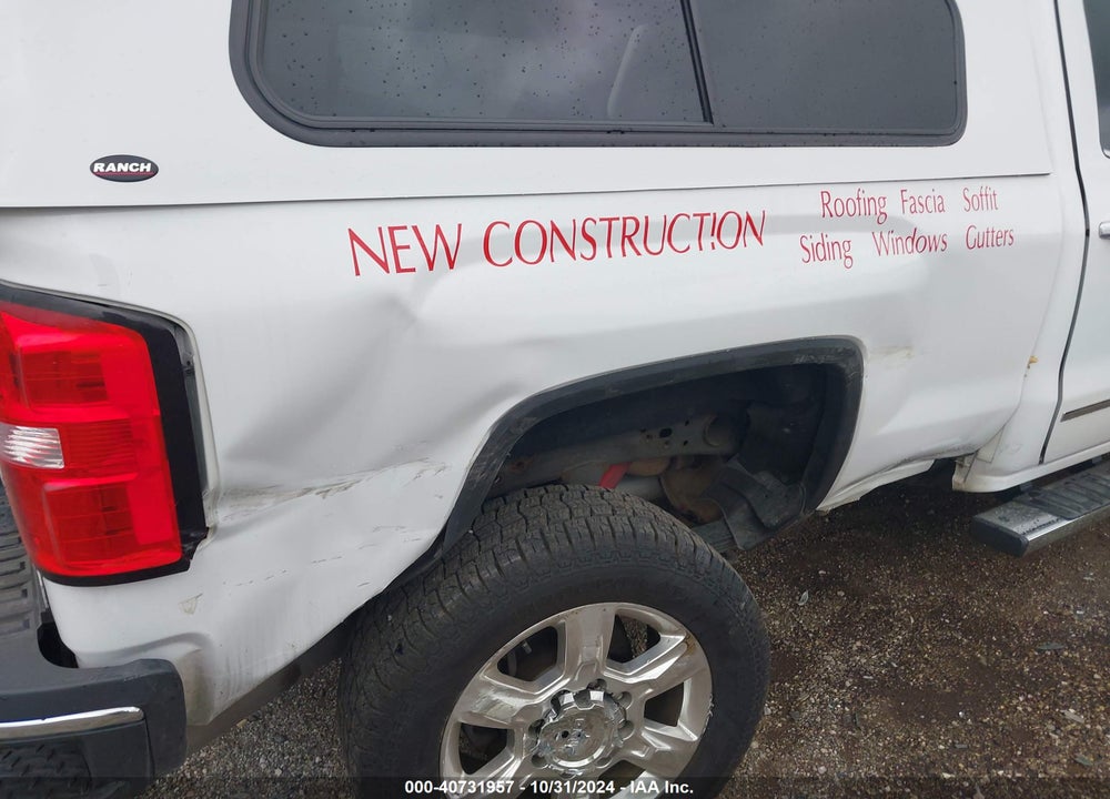 2018 GMC SIERRA 2500HD SLT VIN: 1GT12TEG7JF124478