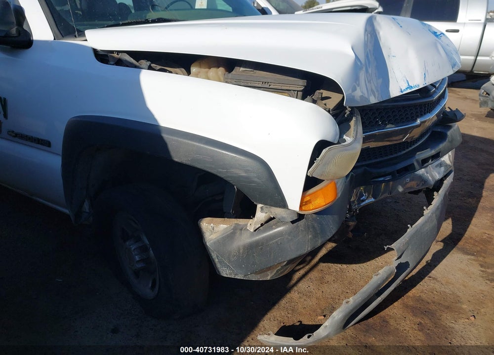 2002 CHEVROLET SILVERADO 2500HD VIN: 1GCHC29U72E103692