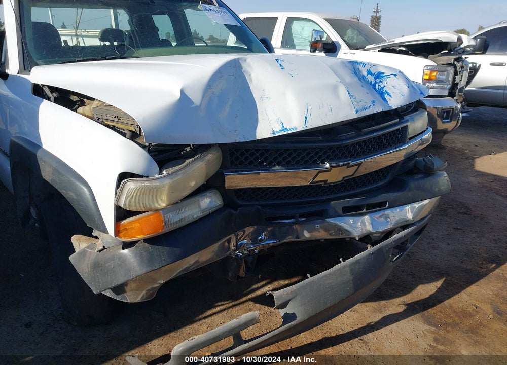 2002 CHEVROLET SILVERADO 2500HD VIN: 1GCHC29U72E103692