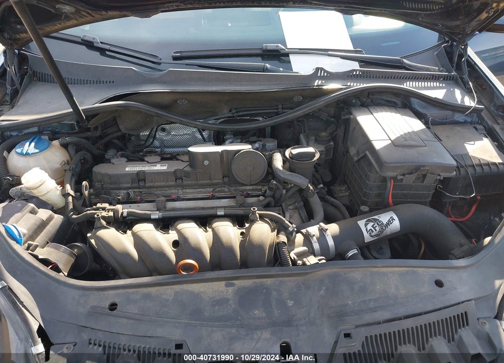 2010 VOLKSWAGEN JETTA SE VIN: 3VWRZ7AJ0AM038398