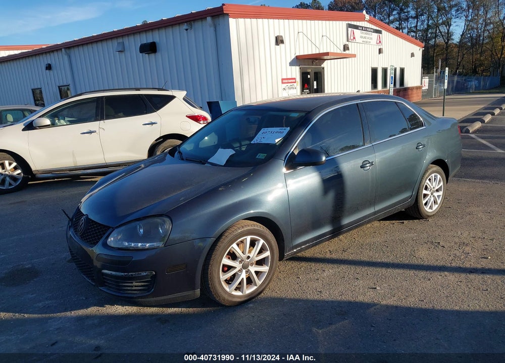 2010 VOLKSWAGEN JETTA SE VIN: 3VWRZ7AJ0AM038398