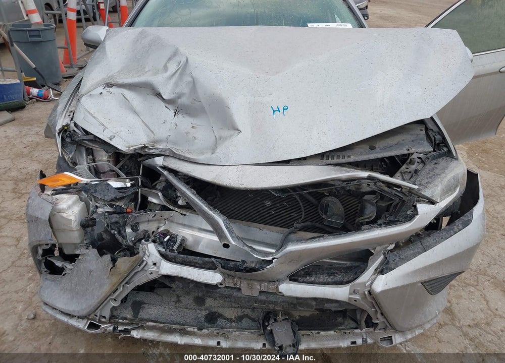 2019 TOYOTA CAMRY SE VIN: 4T1B11HK5KU690062