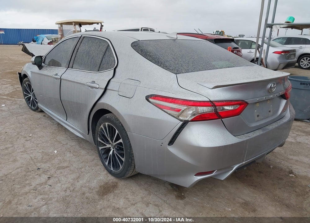 2019 TOYOTA CAMRY SE VIN: 4T1B11HK5KU690062