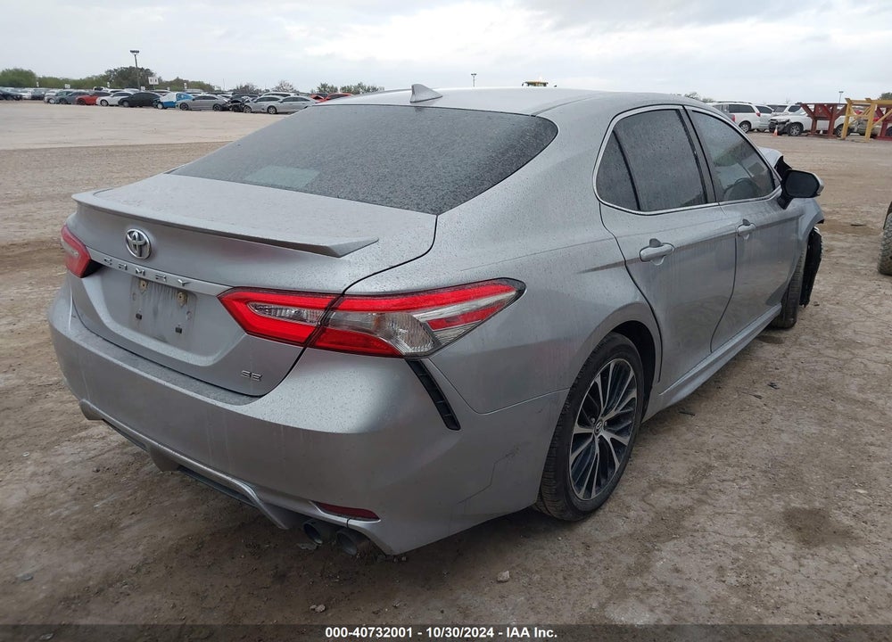 2019 TOYOTA CAMRY SE VIN: 4T1B11HK5KU690062