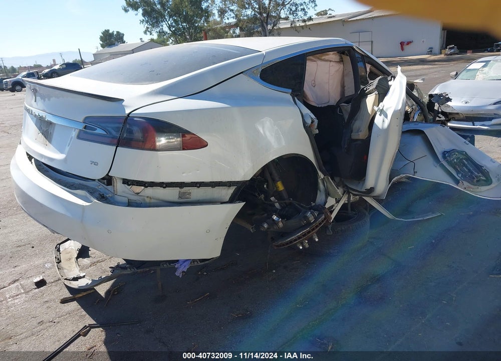 2015 TESLA MODEL S 60/70/85 VIN: 5YJSA1E11FF114029