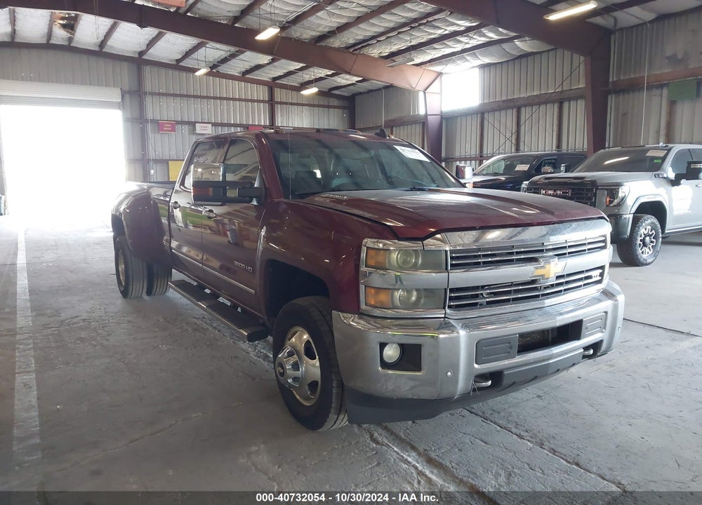 2015 CHEVROLET SILVERADO 3500HD LTZ VIN: 1GC4K0C8XFF503926