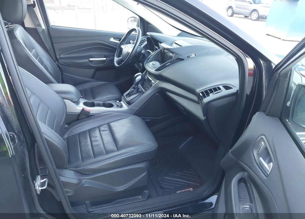 2016 FORD ESCAPE VIN: 1FMCU9GXXGUB92244