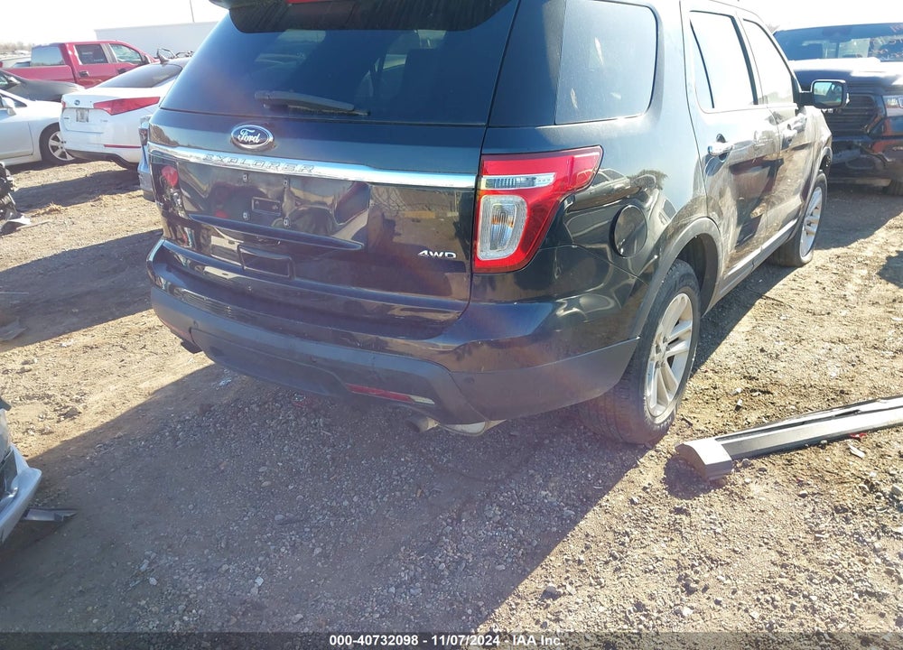 2014 FORD EXPLORER XLT VIN: 1FM5K8D85EGC25376