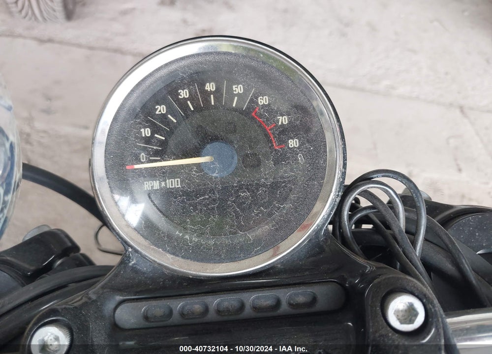 2019 HARLEY-DAVIDSON XL1200 CX VIN: 1HD1LM31XKC428990