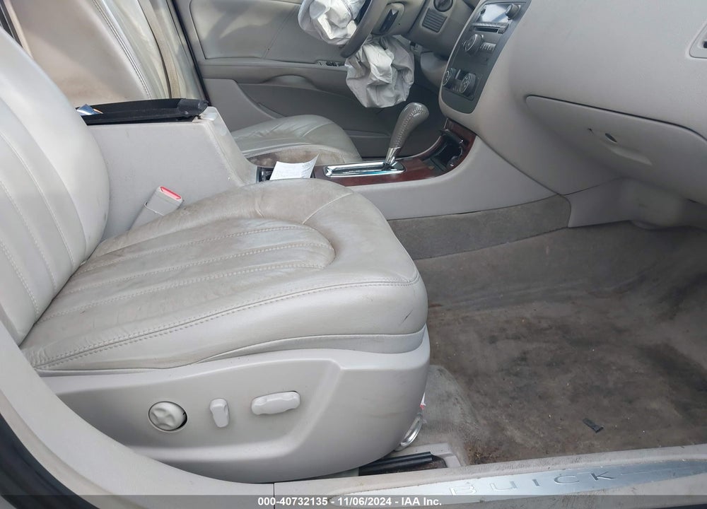 2008 BUICK LUCERNE CXL VIN: 1G4HD57208U117640