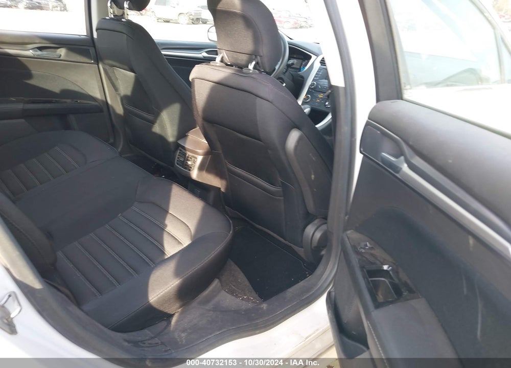 2014 FORD FUSION SE VIN: 3FA6P0H71ER110186