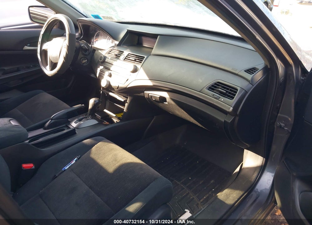 2010 HONDA ACCORD 2.4 LX VIN: 1HGCP2F36AA033359