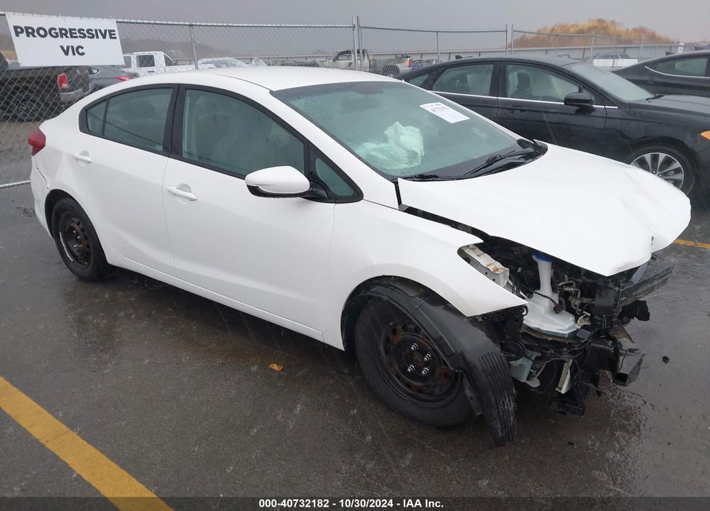 2017 KIA FORTE LX VIN: 3KPFL4A74HE107897