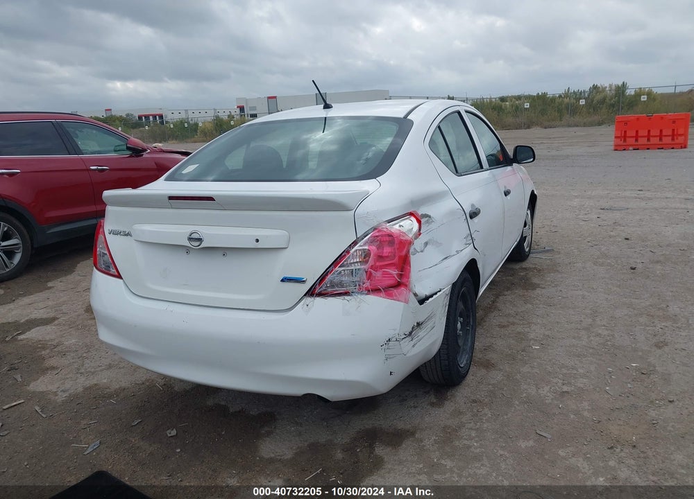 2014 NISSAN VERSA 1.6 S+ VIN: 3N1CN7AP4EL869085