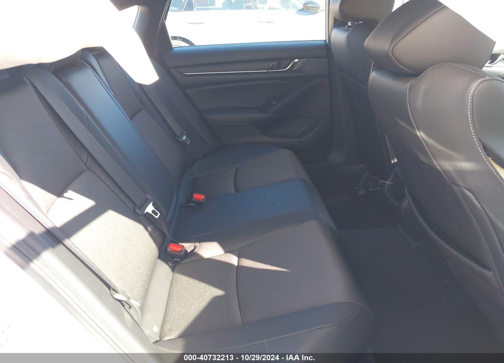 2022 HONDA ACCORD HYBRID SPORT VIN: 1HGCV3F26NA044872