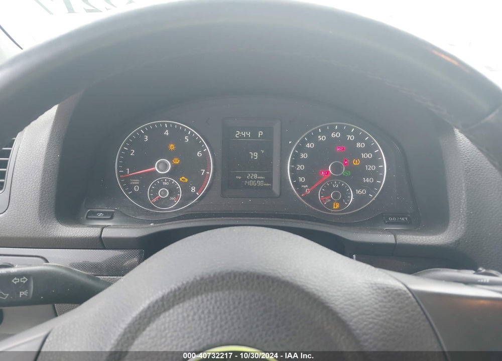 2010 VOLKSWAGEN JETTA SE VIN: 3VWRZ7AJ0AM043956