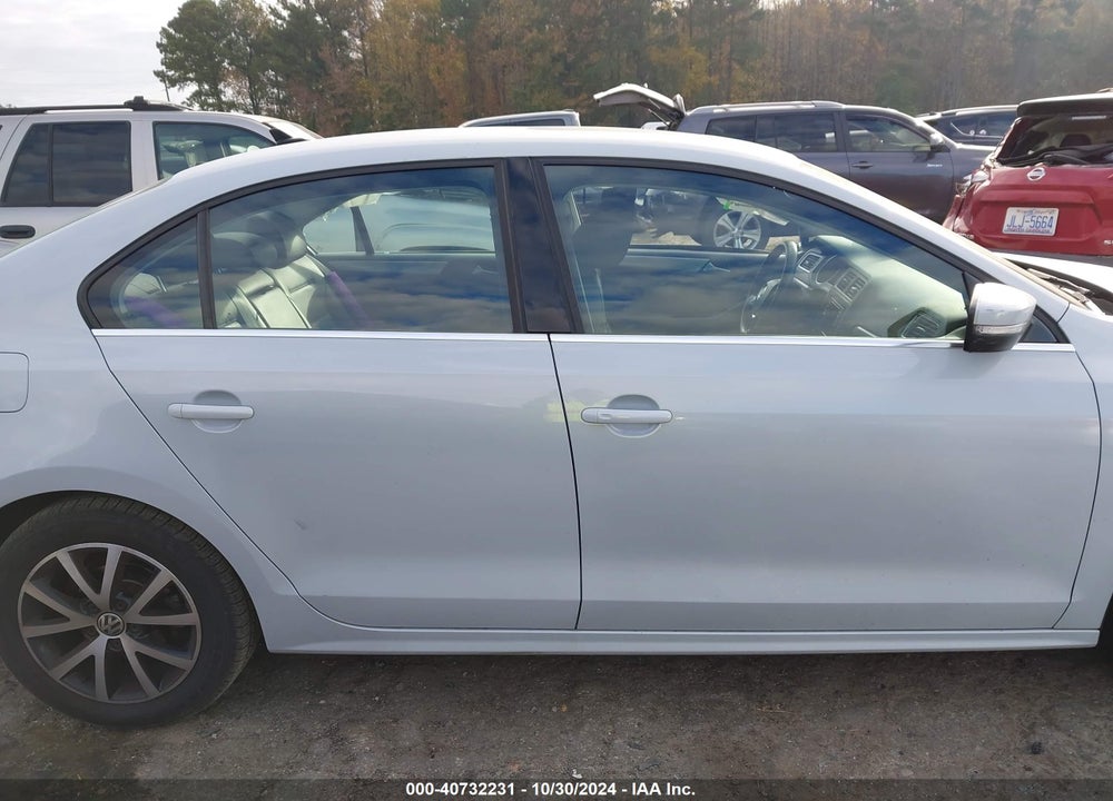 2017 VOLKSWAGEN JETTA 1.4T SE VIN: 3VWDB7AJ0HM356983