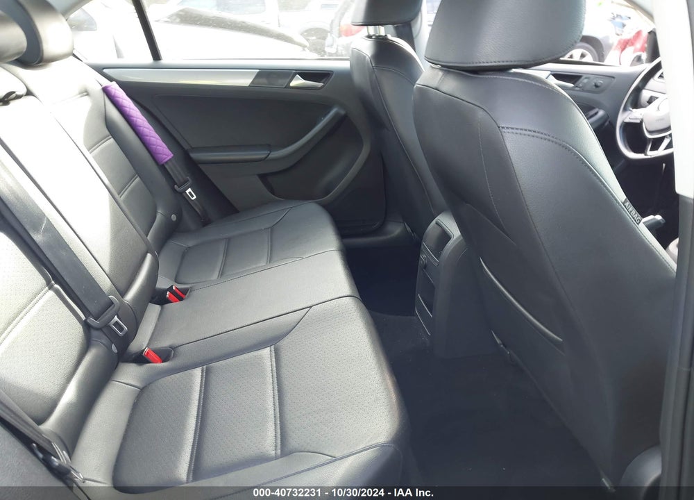 2017 VOLKSWAGEN JETTA 1.4T SE VIN: 3VWDB7AJ0HM356983