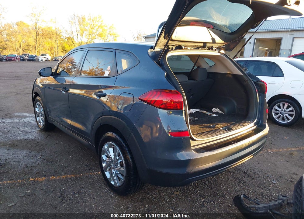 2019 HYUNDAI TUCSON SE VIN: KM8J23A41KU985546
